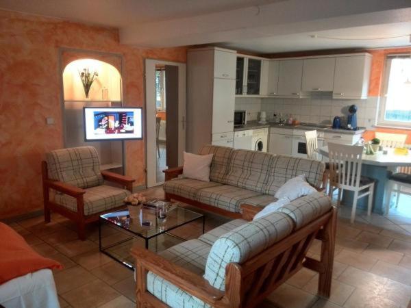 Uni - Luebeck Appartement Groß Grönau Zewnętrze zdjęcie
